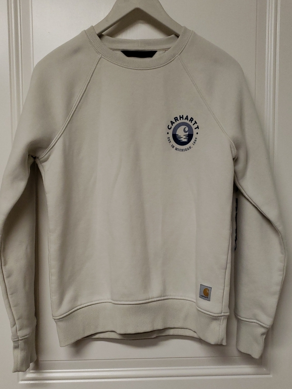 Carhartt Men’s Cream Crewneck with Navy Logo Like New